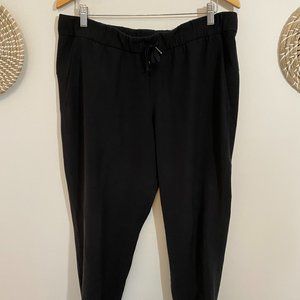 Lululemon Joggers black size 12